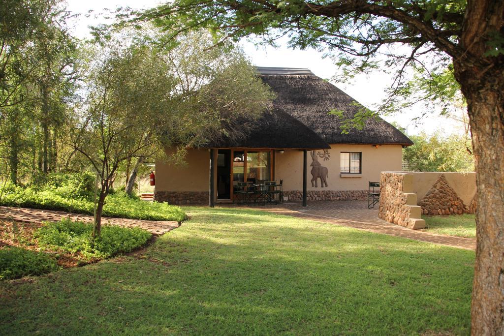 Ukutula Lion Lodge Beestekraal  Room photo